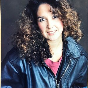 Meet your Posher, Joelle